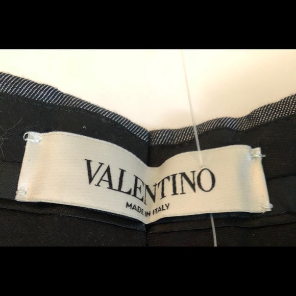 Valentino Dark Blue Linen Blend Shorts Sz: 6 - Picture 2 of 3